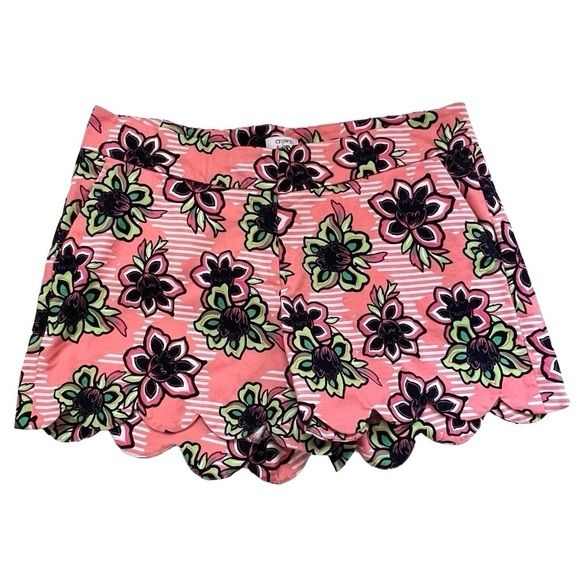 Crown & Ivy Shelby Scalloped Hem Floral Pink Shorts Size 6 - Picture 1 of 9